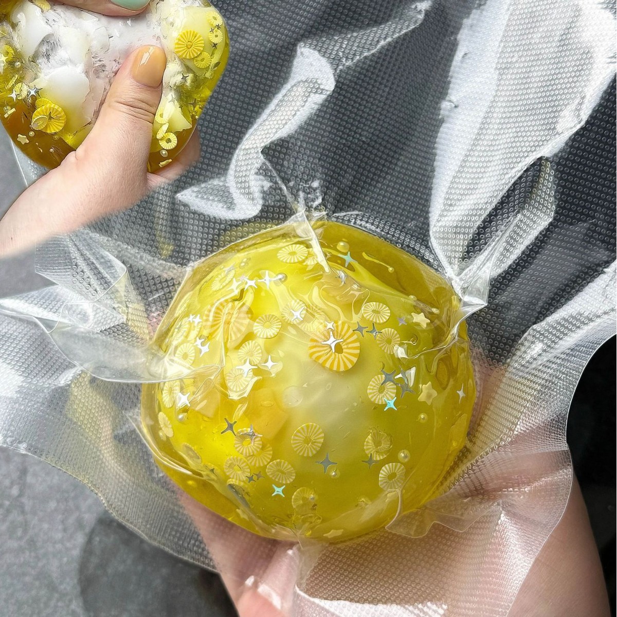 Crystal Growing Kit - كرة مقرمشة قابلة للضغط، شمعية مقرمشة