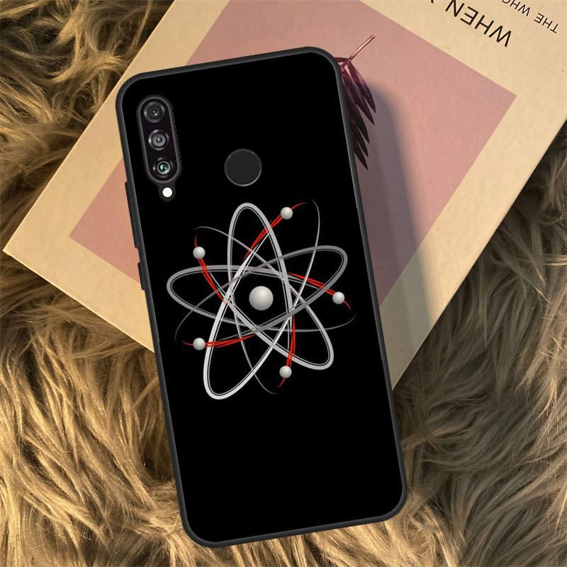 غطاء حماية بتصميم الذرات والكي - مراجعة Science Nova وسعره